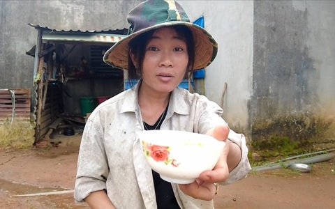 Cô gái giả giọng người lồng tiếng phim Châu Tinh Trì cực cuốn