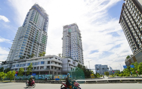 Bất động sản năm nay lương tháng còn khó, nói gì thưởng Tết