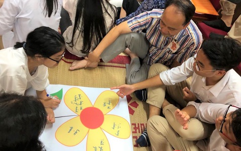 Không bố trí dạy kỹ năng sống chèn giữa tiết học chính khóa