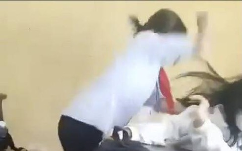 Nữ sinh gặp bạn 'không thích thì đánh' ở Hậu Giang đã nghỉ học