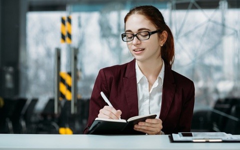 Nhân viên hành chính nhân sự: Nhiệm vụ và kỹ năng cần có (phần cuối)