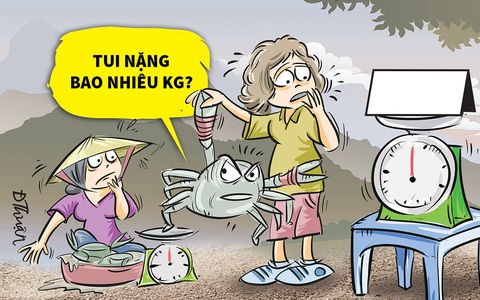 Chú cua bực mình vì bị cân điêu