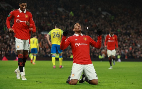 Man United lần đầu vào chung kết Cúp Liên đoàn sau 6 năm