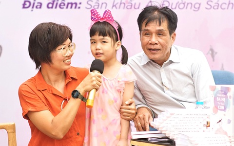 Nhà thơ Lê Minh Quốc: 'Một tình yêu vô giá mãi non tơ'