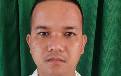 Bị khởi tố vì tàng trữ súng quân dụng, đe dọa người khác