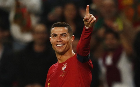 Ronaldo lập cú đúp, Bồ Đào Nha 'nhấn chìm'
Luxembourg