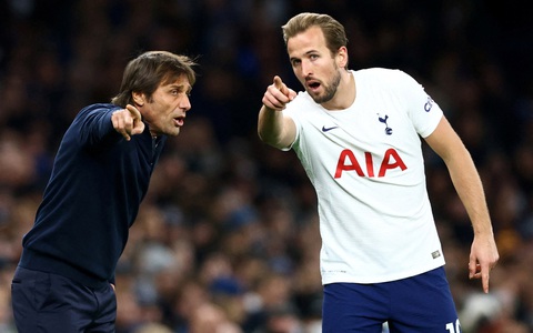 Tottenham nên giải thoát cho Kane