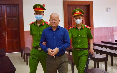 Thuê đất quốc phòng mang cho thuê lại, 'Út trọc' bị cáo buộc trốn thuế 39 tỉ