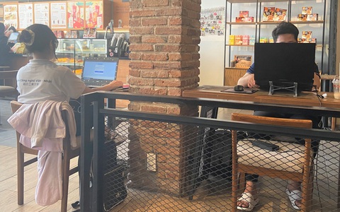 Học, làm việc ở quán cà phê: Trải nghiệm tốt, sao là lãng phí!