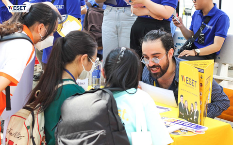 WESET English Center góp mặt trong các hoạt động tiếng Anh tại English Camp 2023