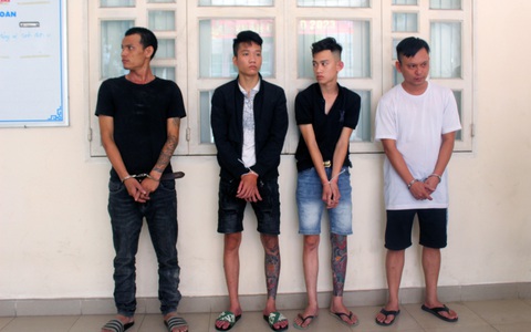 Khởi tố 4 bị can chế tạo, mua bán súng đạn