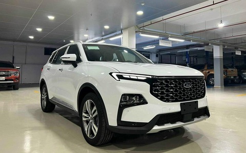 Ford tăng giá một loạt xe ở Việt Nam: Everest bán chạy nhất, đắt nhất phân khúc