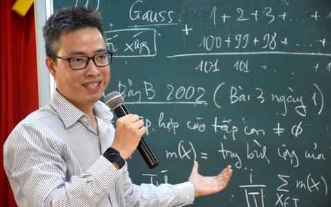 Nhiều nhà khoa học nổi tiếng thế giới giảng bài tại Trường hè vật lý toán ở Quy Nhơn