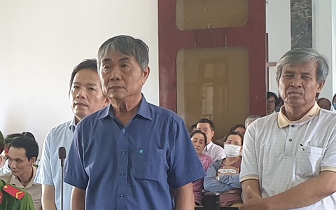 Phúc thẩm vụ 262 lô đất: Cựu phó chủ tịch tỉnh Phú Yên được giảm 3 năm tù