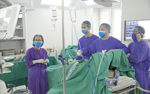Mổ ruột thừa, bất ngờ phát hiện khối u chèn xẹp phổi