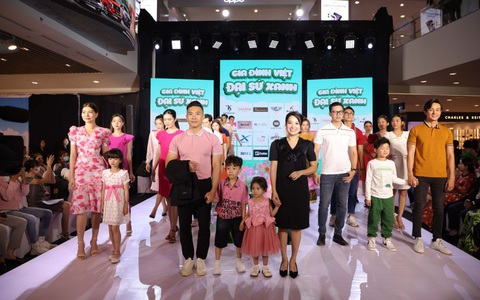 Thời trang siêu thị lên Fashion show