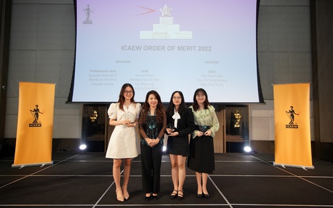 3 nữ sinh trường Đại học Kinh tế quốc dân được ICAEW vinh danh toàn cầu