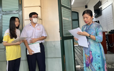 Đề thi văn: Người nói 'cũ kỹ', người khen hay