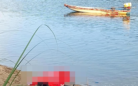 Đi cào dắt mưu sinh, một phụ nữ chết đuối