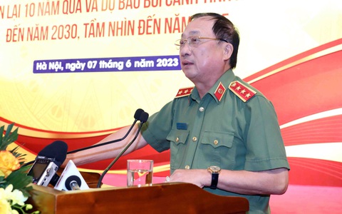 Hội thảo 'Bảo vệ Tổ quốc từ sớm, từ xa, giữ nước từ khi nước chưa nguy'