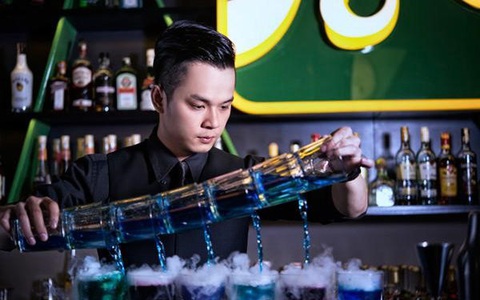 Khám phá cẩm nang nghề nghiệp của nhân viên Bartender (phần 2)
