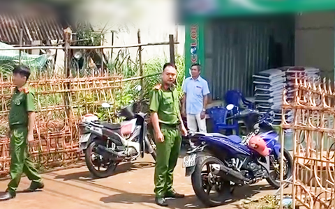 Nghi ngộ độc rượu, một người chết ba người cấp cứu ở Bình Phước