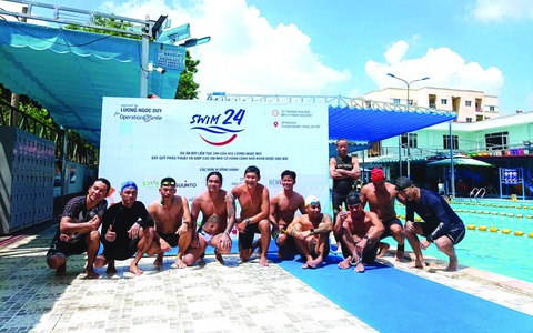 Bơi 24 giờ liên tục vì nụ cười trẻ thơ