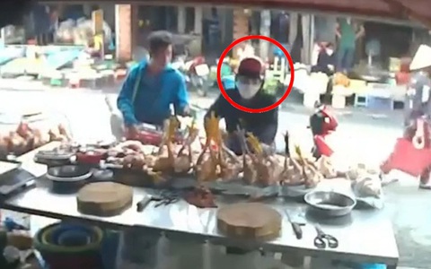 Nữ quái trộm thịt gà nhanh như chớp