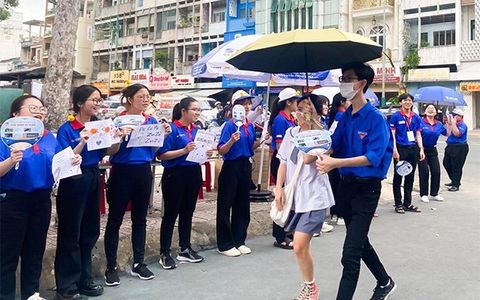 WESET English Center đồng hành cùng chương trình Tiếp sức mùa thi 2023