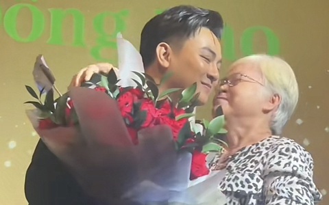 Loạt hành động giúp Hoài Lâm được fan hết lòng yêu