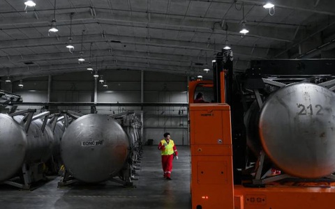 Những âm thanh chết người từ kho vũ khí hóa học khổng lồ