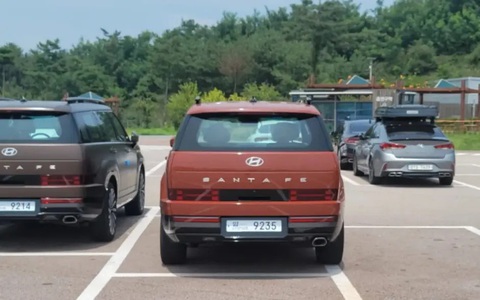 Hyundai Santa Fe đời mới lộ diện nhiều phiên bản trên đường vận chuyển