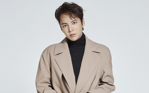 ‘Hoàng tử châu Á’ Jang Geun Suk nhờ dịch vụ mai mối để tìm vợ