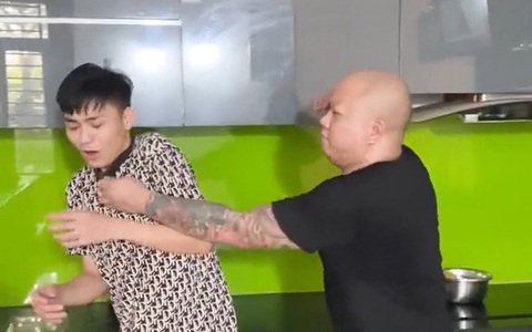 'Đại ca' nổi quạu vì 'đàn em' không hiểu ý khi nấu ăn