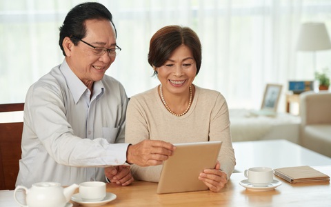 Chọn đúng ‘bạn đường’ cho cuộc sống luôn khỏe mạnh, an nhiên