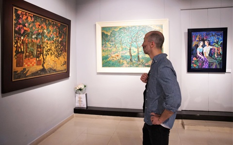 'Rong chơi miền nhớ' cùng nhóm họa sĩ Ba Cái Bông