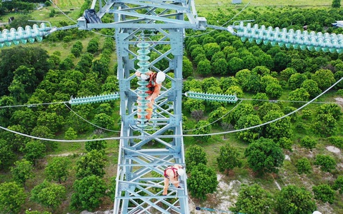 Công ty Truyền tải điện 3: Đảm bảo lưới điện an toàn, liên tục trong cao điểm nắng nóng