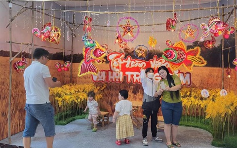 Nhộn nhịp tới Sense City đón Trung thu