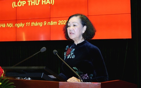 Bồi dưỡng, cập nhật kiến thức cho ủy viên Trung ương Đảng