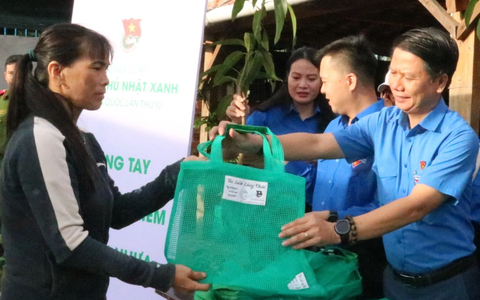 Ngày chủ nhật xanh đồng loạt lần IV: Tuổi trẻ chung tay hành động cho thế giới sạch hơn