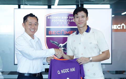 Quế Ngọc Hải chính thức gia nhập CLB B.Bình Dương