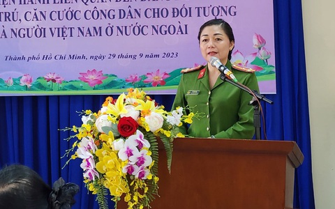 Người đã sang nước ngoài lâu năm làm quốc tịch Việt Nam thế nào?