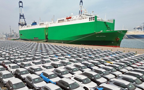 Cước vận chuyển ô tô bằng tàu biển tăng lên mức cao kỷ lục