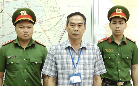 Bắt phó chủ tịch huyện ở Hậu Giang sai phạm trong xét, cấp nền tại cụm dân cư