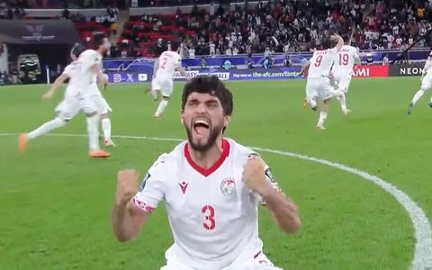 Đánh bại UAE trên chấm luân lưu, Tajikistan vào tứ kết Asian Cup 2023