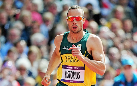 Pistorius được đặc xá: Sự sụp đổ của một huyền thoại