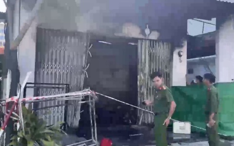 Cháy phòng trọ lúc nửa đêm, 3 người thiệt mạng