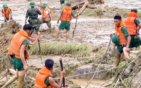 Dừng tìm kiếm nạn nhân mất tích ở Làng Nủ sau 1 tháng xảy ra lũ quét