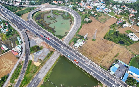Đưa 22km phía tây cao tốc Bến Lức - Long Thành vào khai thác trước Tết 2025