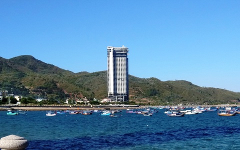 Dân kiện chủ dự án Bến du thuyền Nha Trang, đề nghị ngăn chặn bán tài sản thế chấp